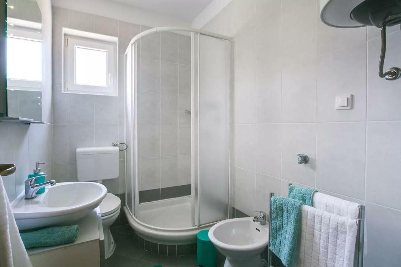 Apartment Vitalia 2+2 Porec Luaran gambar