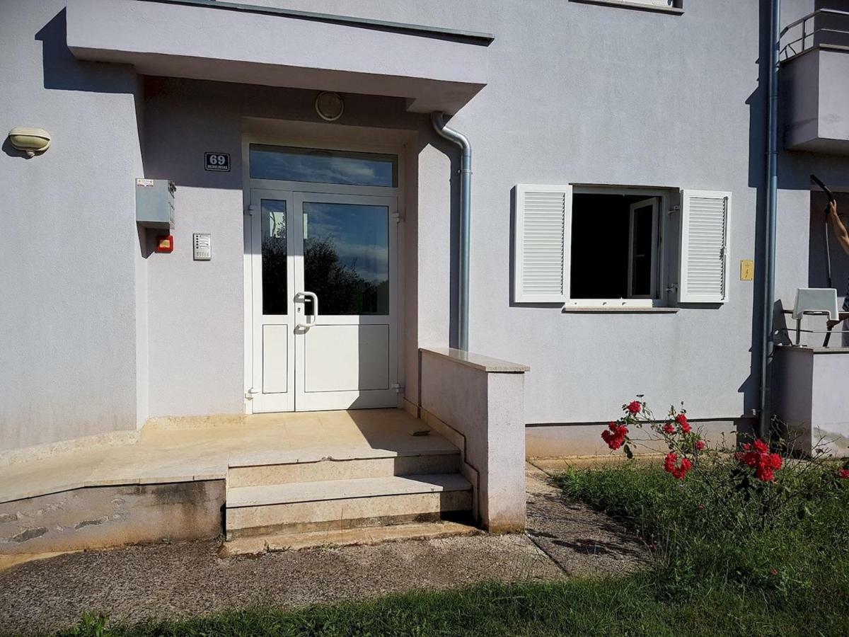 Apartment Vitalia 2+2 Porec Luaran gambar